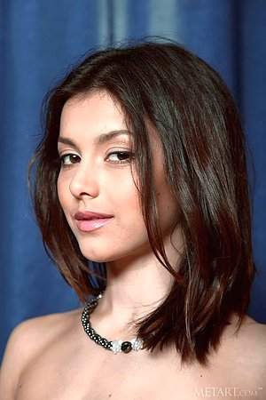 Divina A