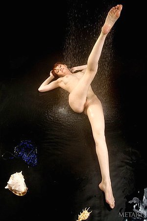 Anelie A